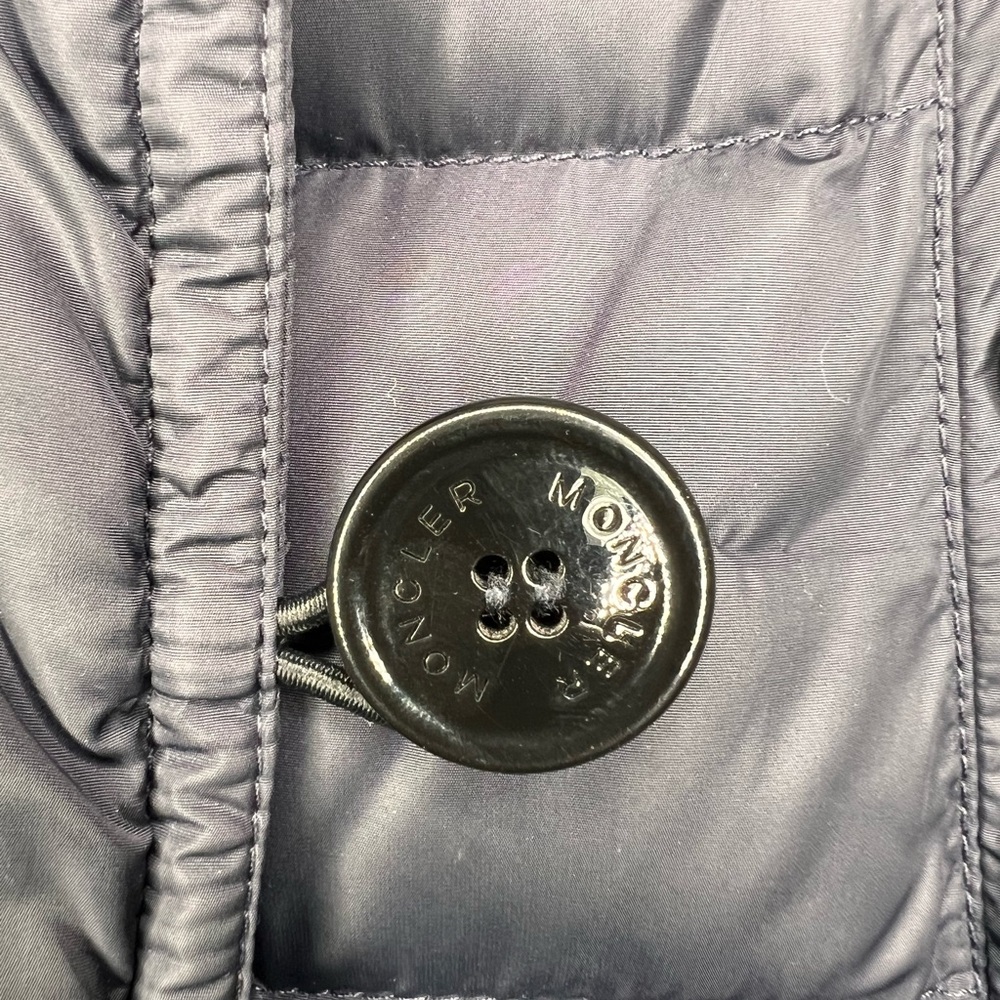 Moncler  Genevrier Down Puffer  Jacket Winter Coat Women’s Size XS Blue Khloe - Picture 5 of 9